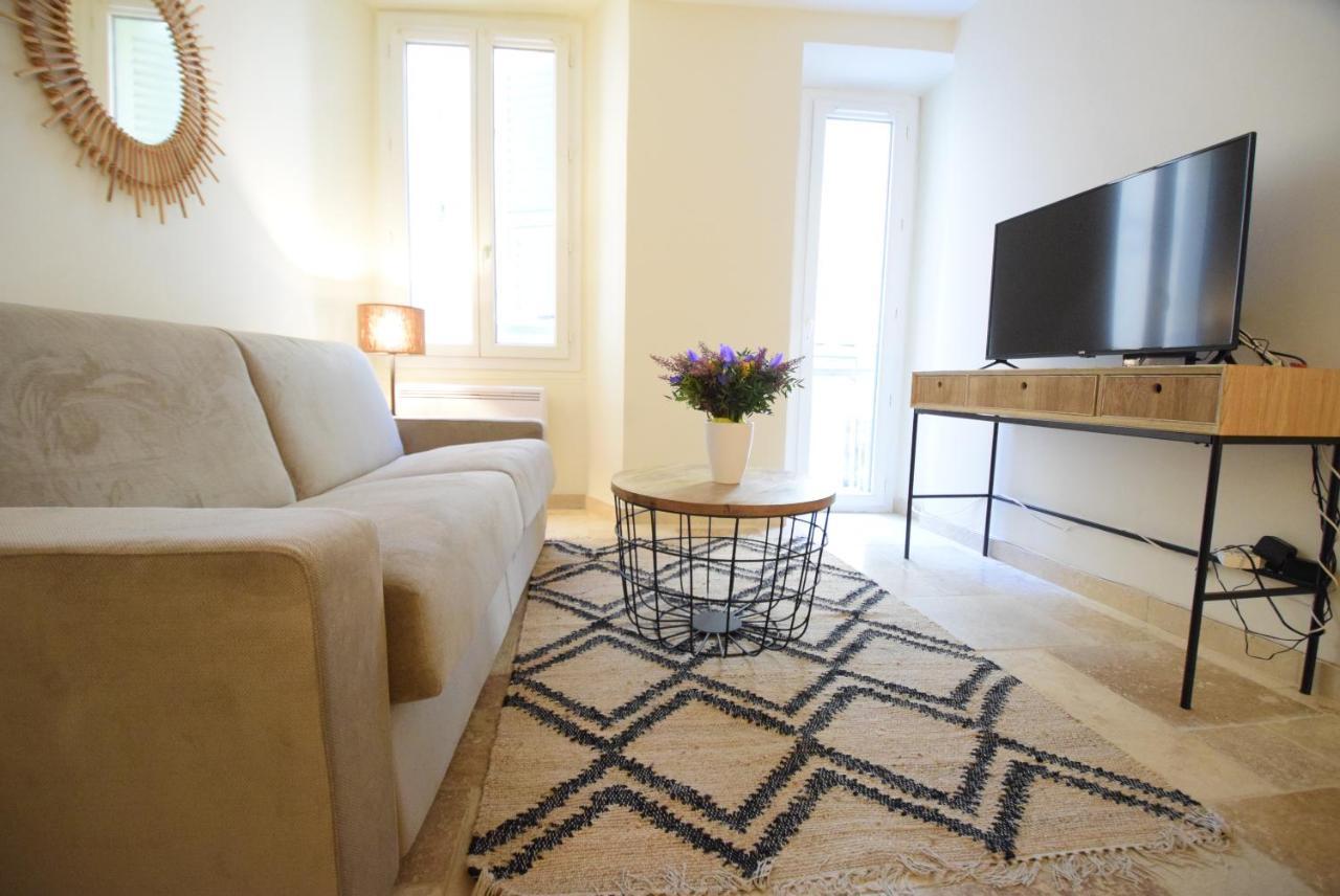 Renting - Pairoliere - Spacious Flat - Old - Massena - Terrace *